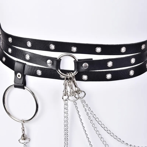 Woman's Black Waist Belt With Chain - Picture 7 of 7